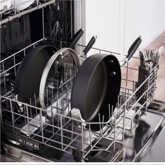 Select by Calphalon 8pc Hard-Anodized Non-Stick Cookware Set - Picture 2 of 7